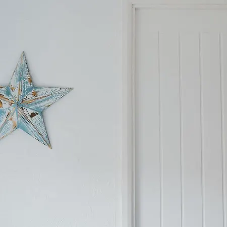 Rookwood House - Spacious With Free Parking - Short * Leeds (West Yorkshire)