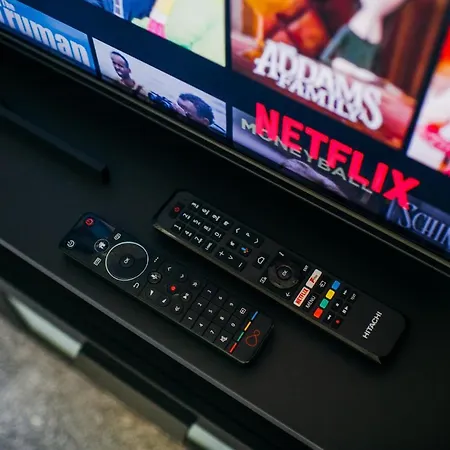 Rookwood House - Spacious With Free Parking - Short Semesterbostad