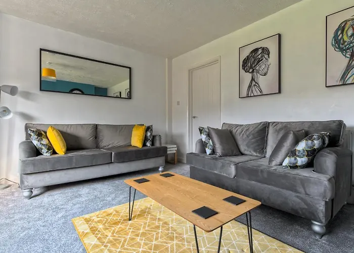 Rookwood House - Spacious With Free Parking - Short Semesterbostad *