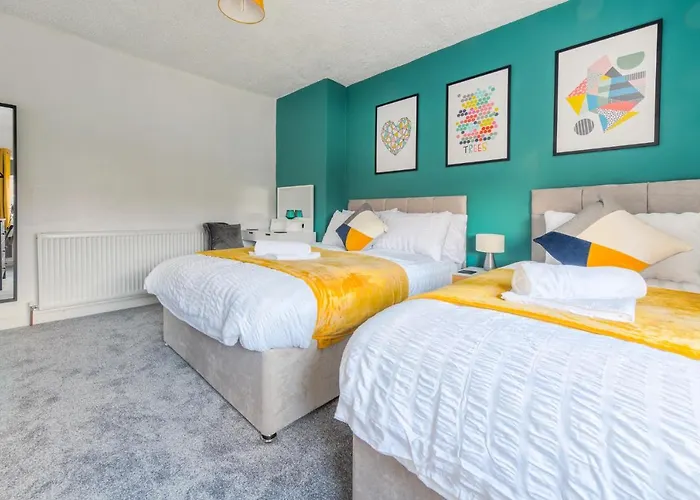 Rookwood House - Spacious With Free Parking - Short Semesterbostad *