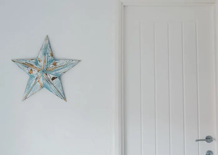 Rookwood House - Spacious With Free Parking - Short * Leeds (West Yorkshire)